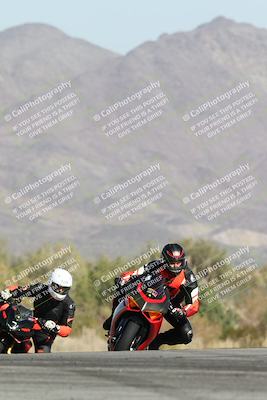 media/Dec-01-2025-Moto Forza (Mon) [[2daa91e15f]]/2-Intermediate Group/Session 2 Turn 9 Entry/